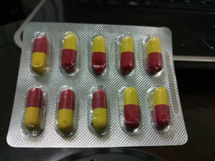 tetracycline-capsules-1516095335-3583852