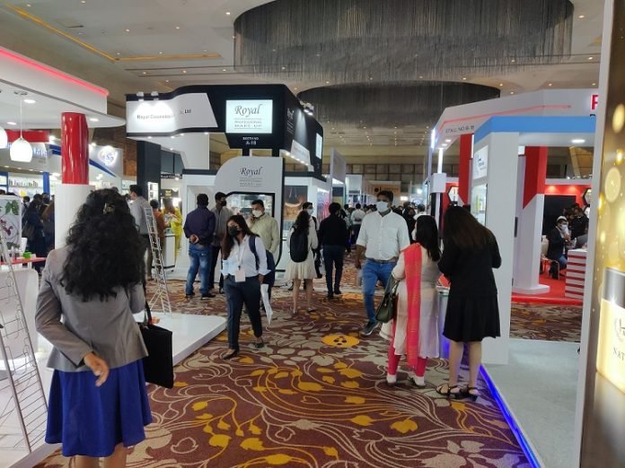 FJIMG_20211216_150617 Cosmoprof