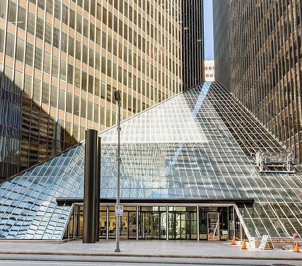 bldg Iylon Precision Oncology