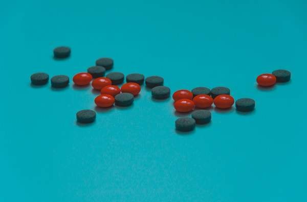 christine-sandu-RGvxmouRioE-unsplash USFDA has approved for the marketing of Pirfenidone tablets to treat lung diseases in America.