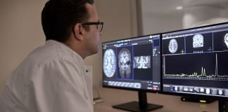Philips gets FDA clearance for high-performance MR 7700 system Philips MR 7700