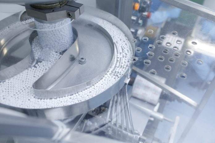Robotic pick and place applications in pharma packaging enable factories to increase efficiency, and save workers from hazardous environments or tedious repetitive tasks, increasing repeatability and reproducibility.