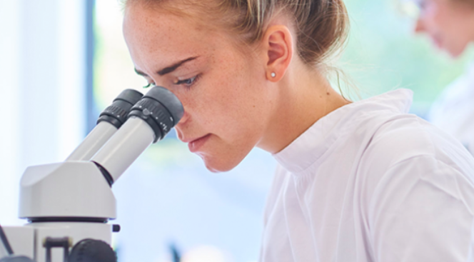 cevira CEVIRA (APL-1702) is a photodynamic drug-device combination product being developed for the non-surgical treatment of cervical precancerous lesions associated with HPV.